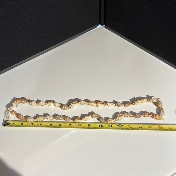 Bundle Sale 3 for $15 | Mini Conch Shell Necklace (2 of 2) - Picture 7 of 10